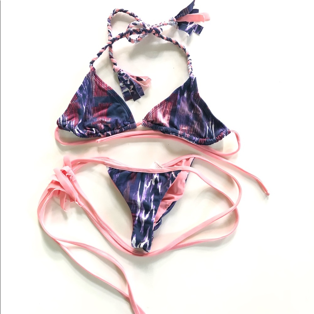 Mila Bikinis Triangle top Scrunch bottom